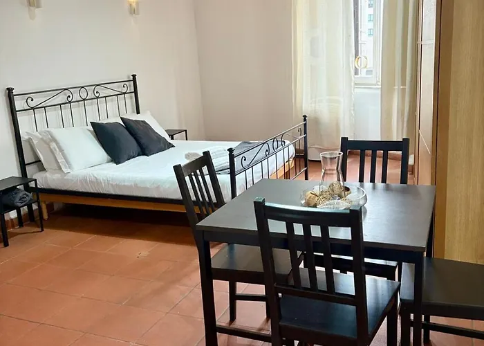 Appartement In A Historic Building Rome
